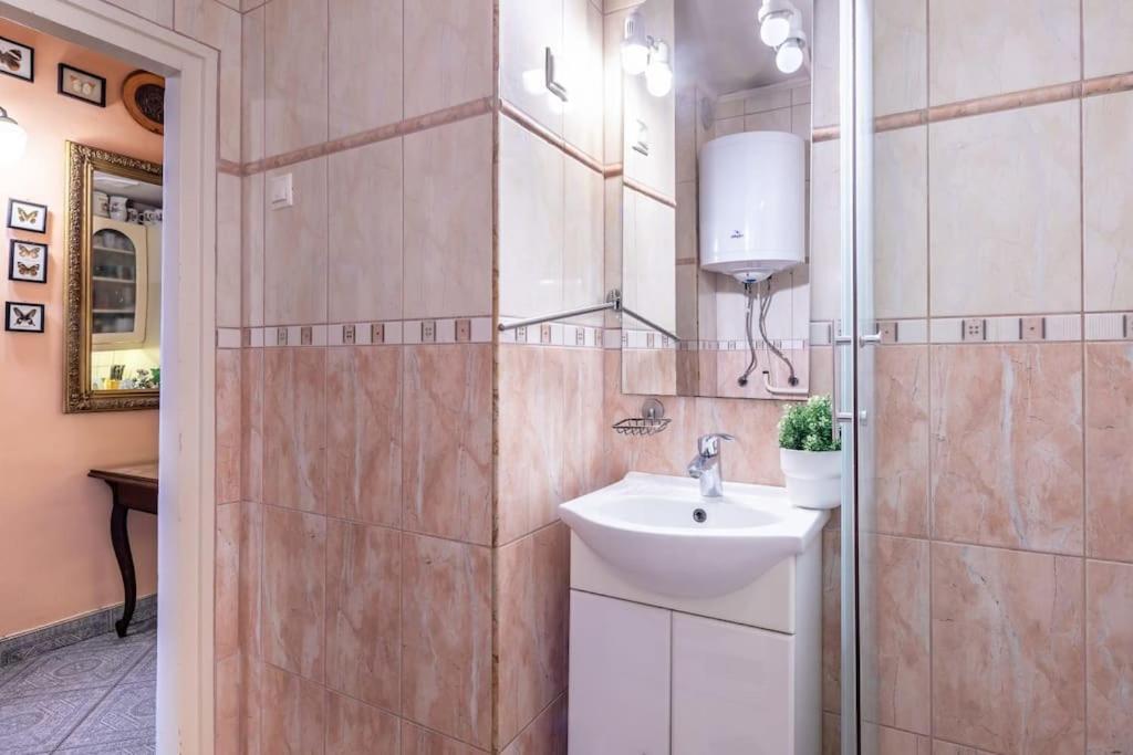 Jozsef-corvin Apartmán